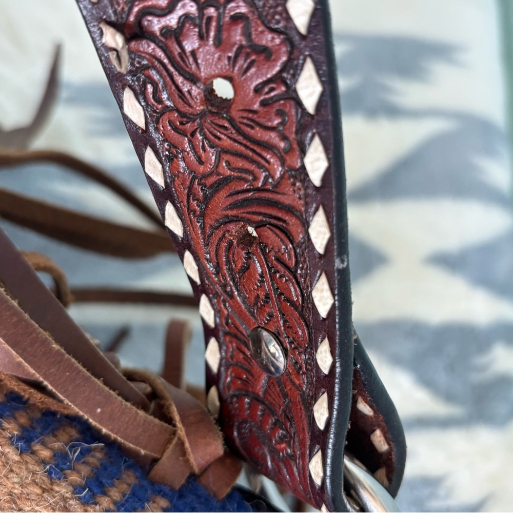Western Woven saddle blanket Shoulder Bag with leather fringe - Picture 5 of 11